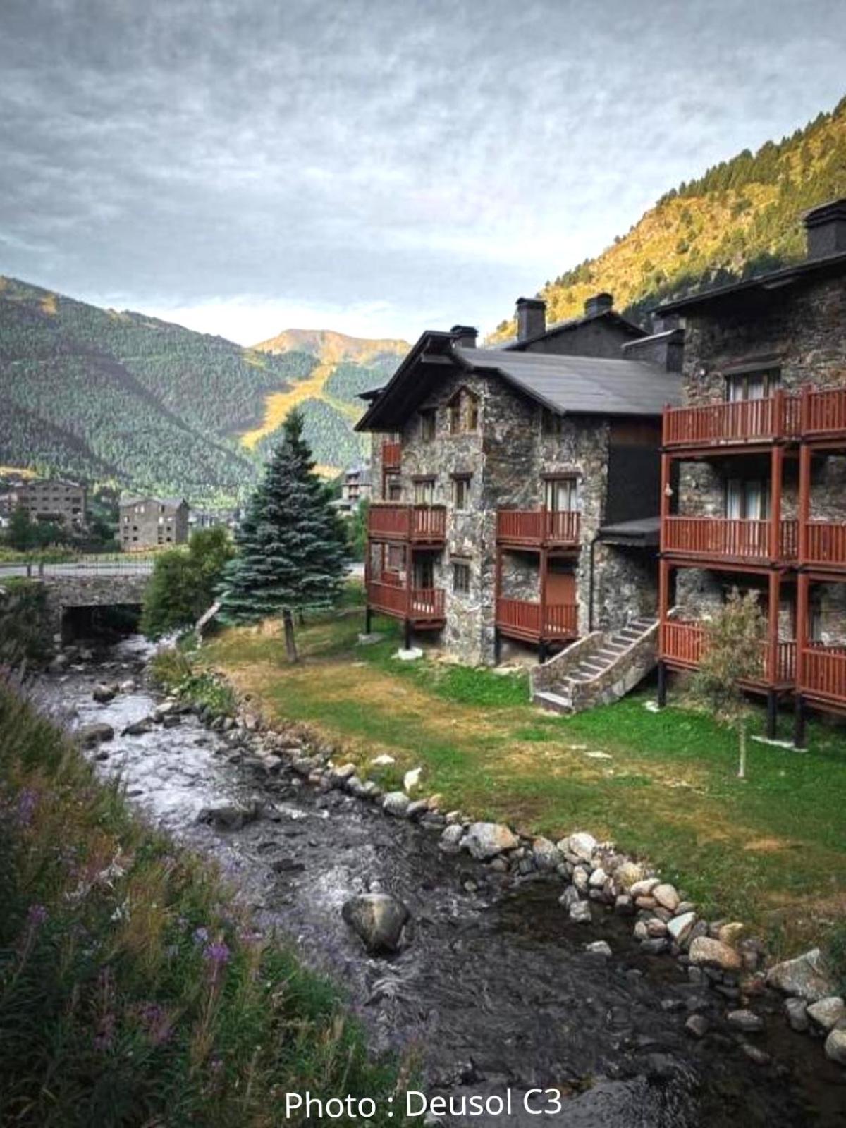 Ac Apartaments Vall D'Incles Exteriér fotografie